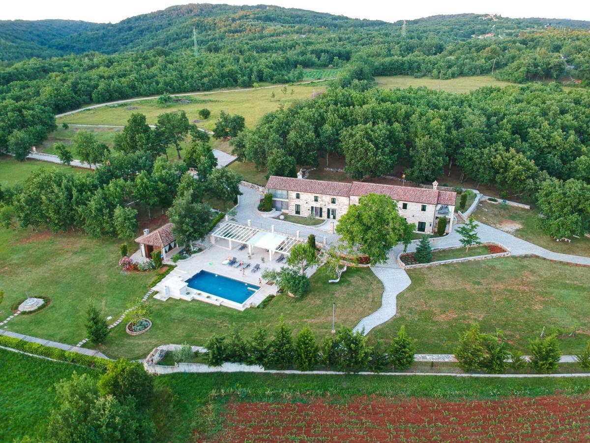 Bed and Breakfast Stancija Ruseti à Oprtalj Extérieur photo