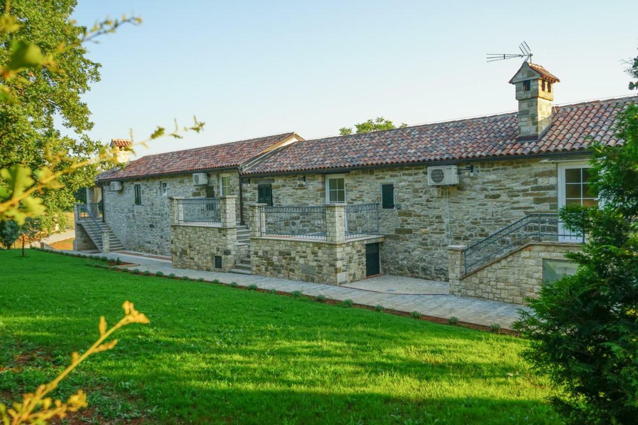 Bed and Breakfast Stancija Ruseti à Oprtalj Extérieur photo