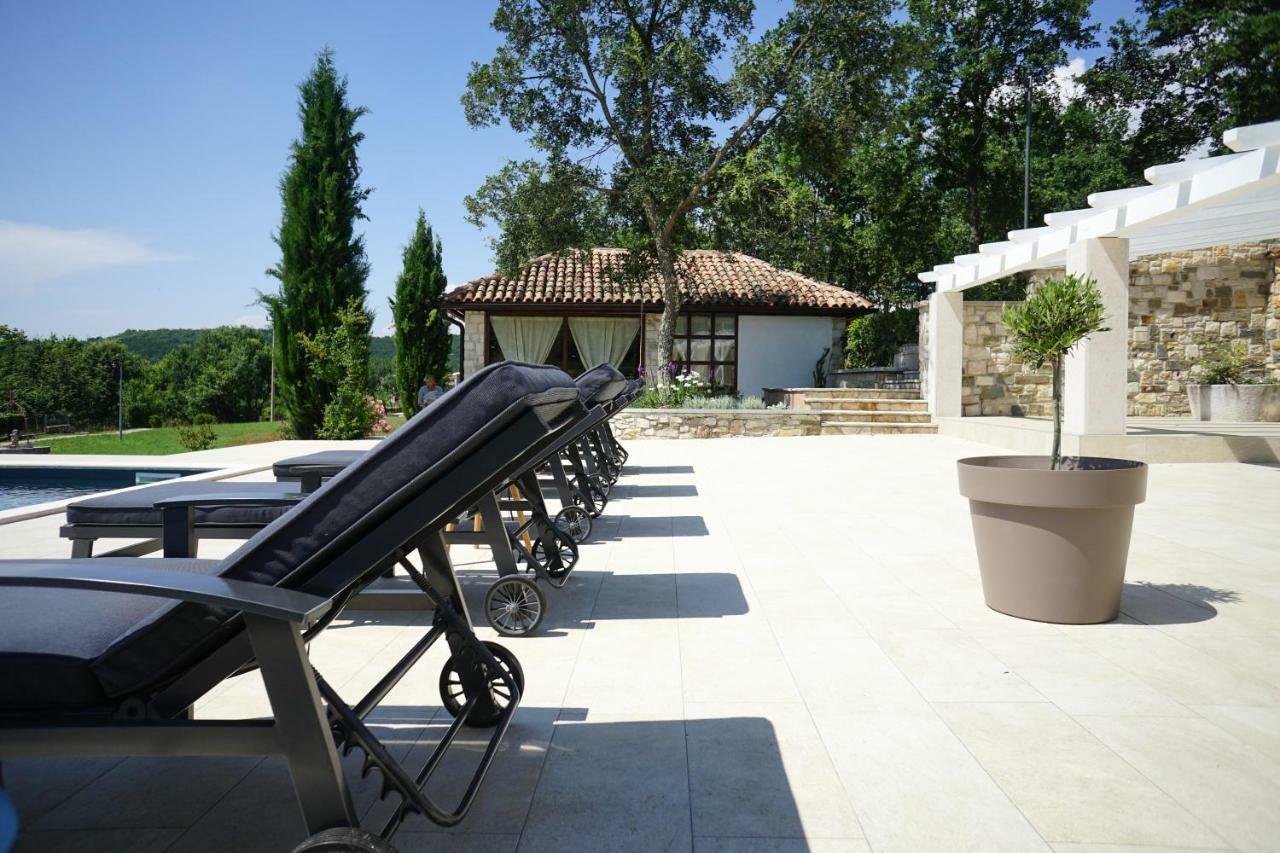 Bed and Breakfast Stancija Ruseti à Oprtalj Extérieur photo
